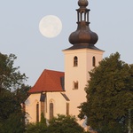 Když slunce střídá měsíc