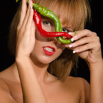 dvě malý, sladký, červený papričky :)