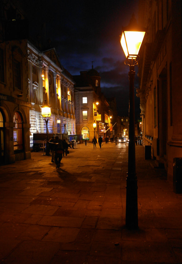 Bristol's Broad to Corn Street spojovačka