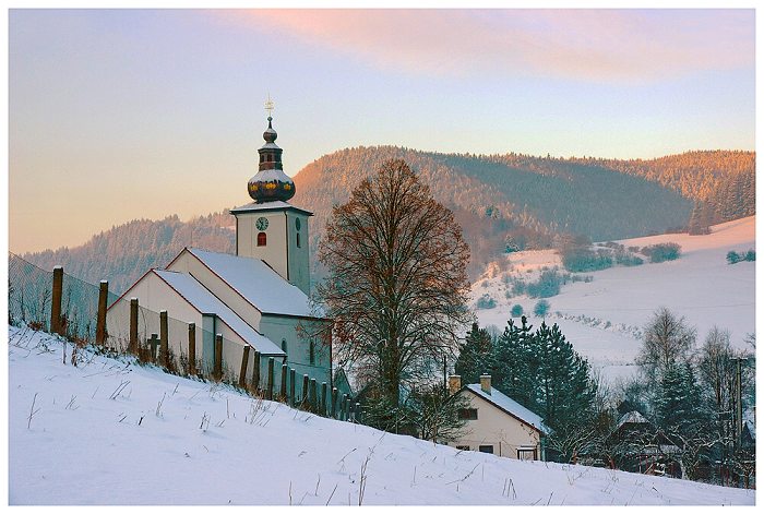 Kostel v Čičmanech