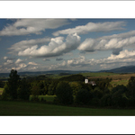 Krajina s kostelíkem