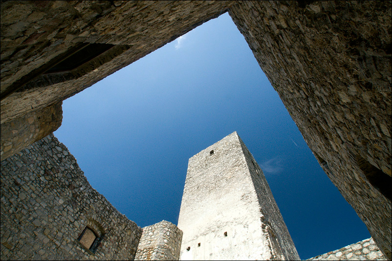 Strečno