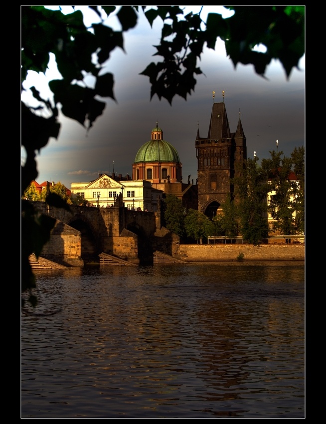 Naše zlatá Praha