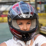 Motokárová závodnice