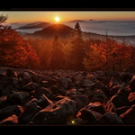 Východ na kameni....