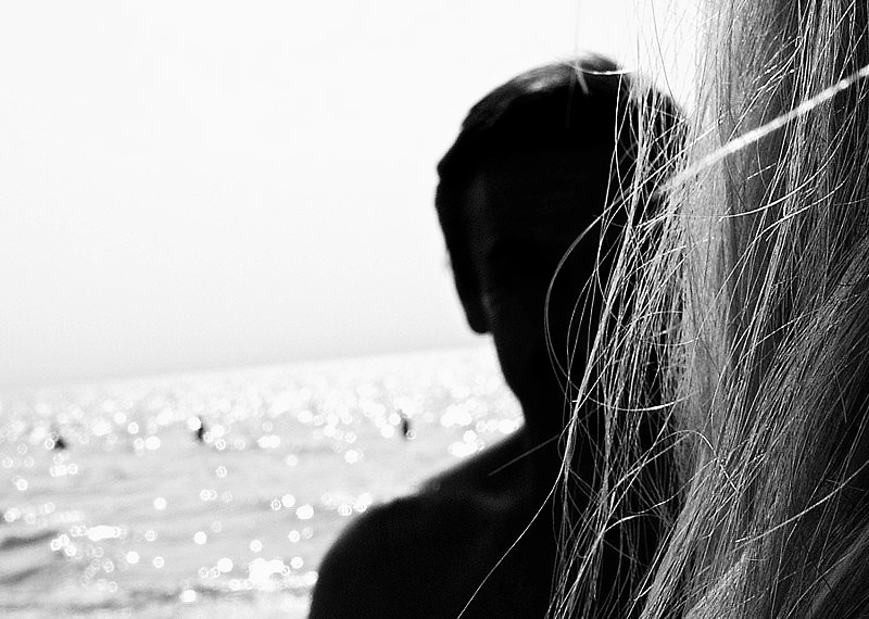Blond Den