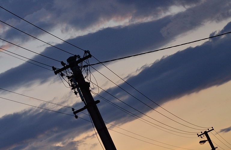 napětí na prahu večera