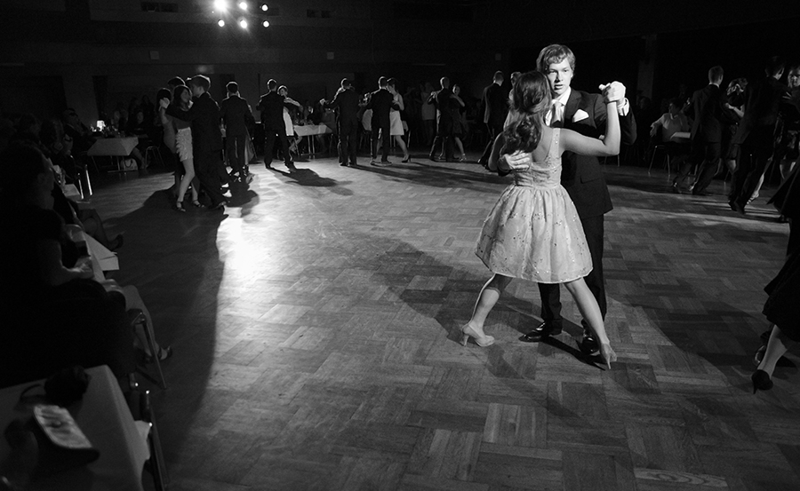 taneční ... pohed z jedné …