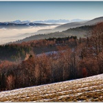 Beskydy, v pozadí Malá Fatra