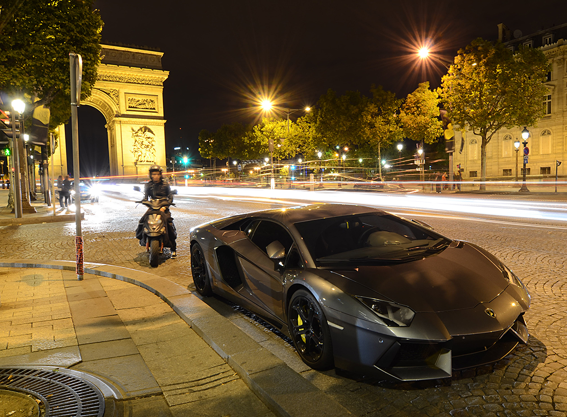 ..lambo aventando..