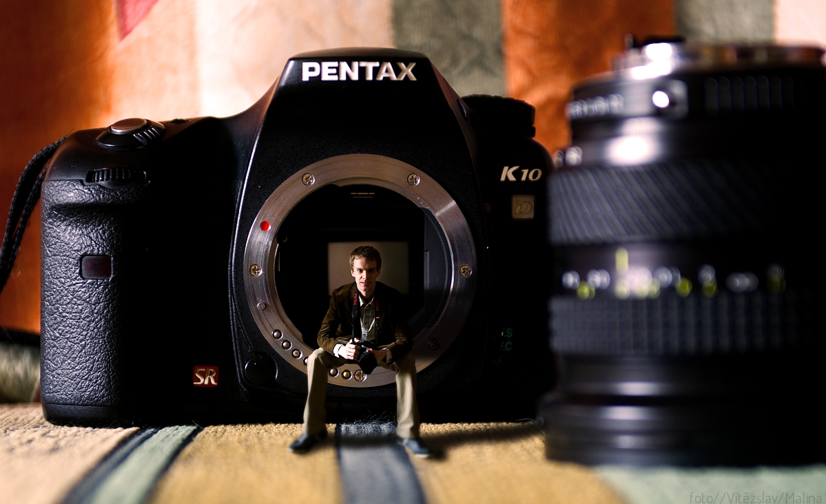 Autoportrét s kámošem Pentaxem