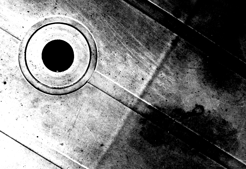 Černobílá kompozice