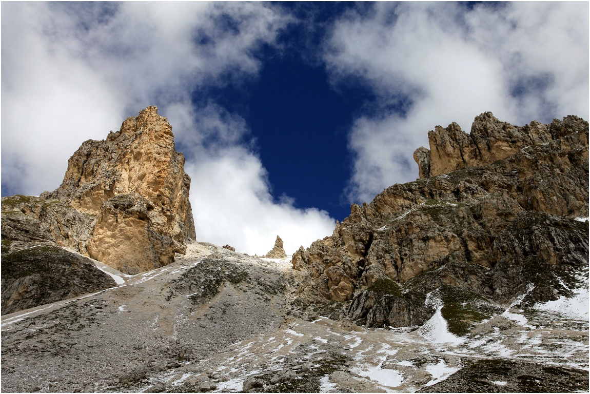 Dolomity