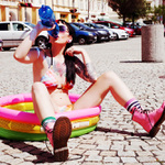 Rekreantka na dlažbe