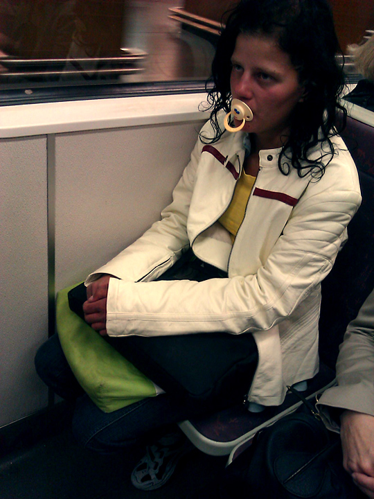 hledá se máma táta