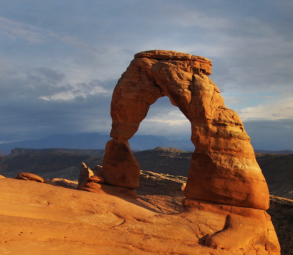 delicate arch sunset