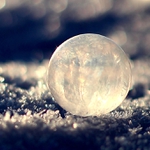 keď zamrzne bublina