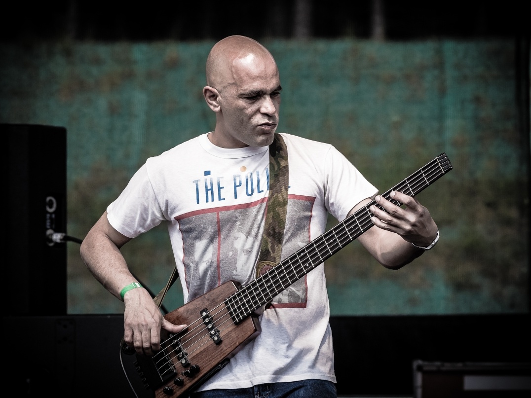 Bass-man