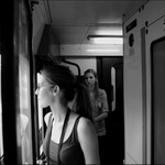 Jedním vlakem, každá jinam