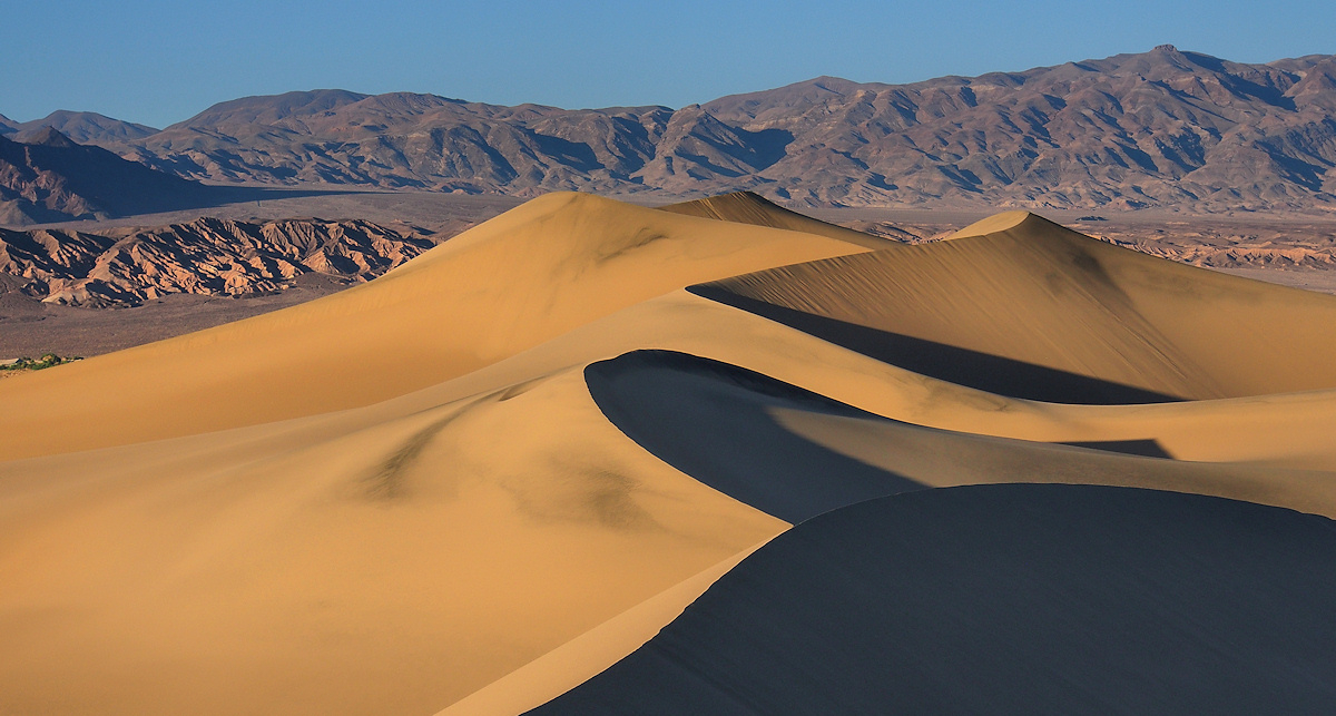 Mesquite Flat Sand Dunes  (Death Valley)