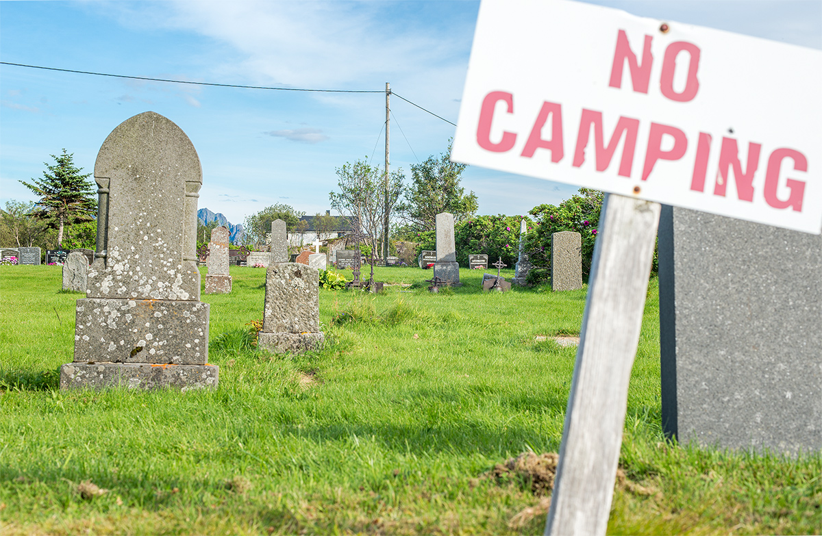 ..no camping..
