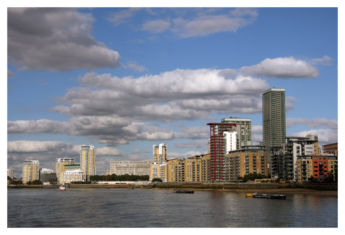 LONDON V