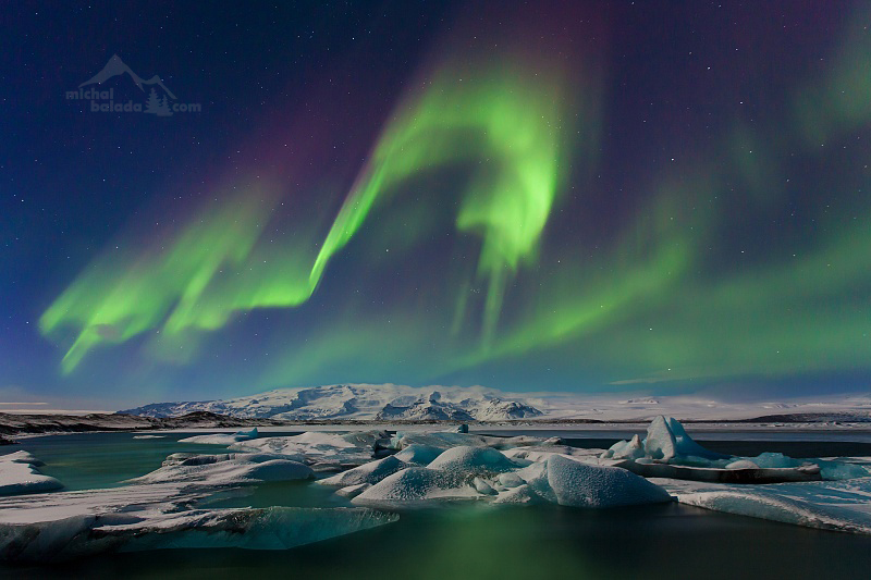 ... AURORA BOREALIS ...