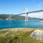 ..Tjeldsundbrua, Lofoten..