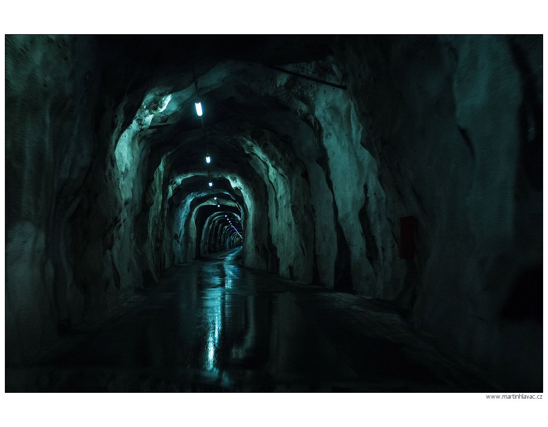 Tunel k Zervreilasee
