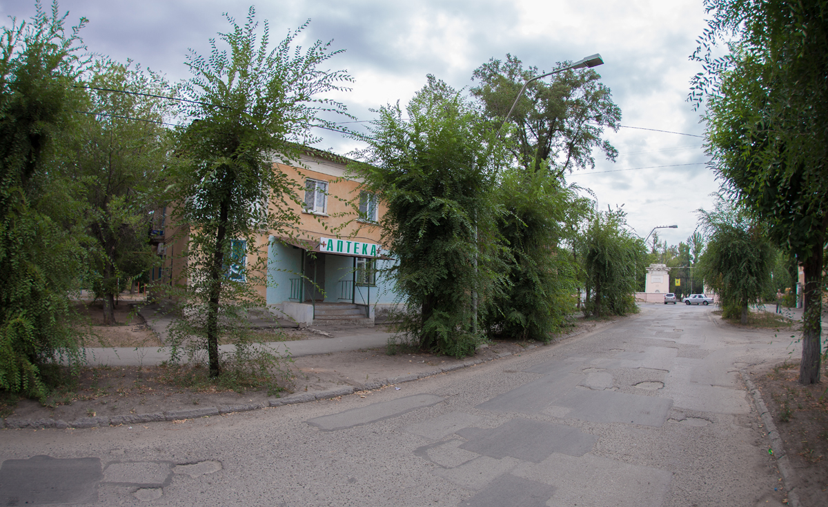 Leningradskaya ulitsa, Volzhsky