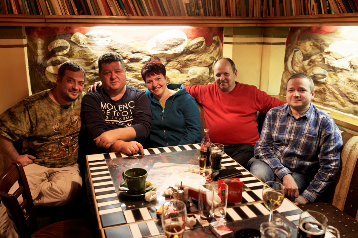 Pozdravy pro absentujícího a nedostupného předsedu ostravské bandy