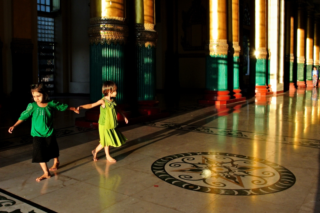 Shwedagon pagoda, Yangon, Myanmar
