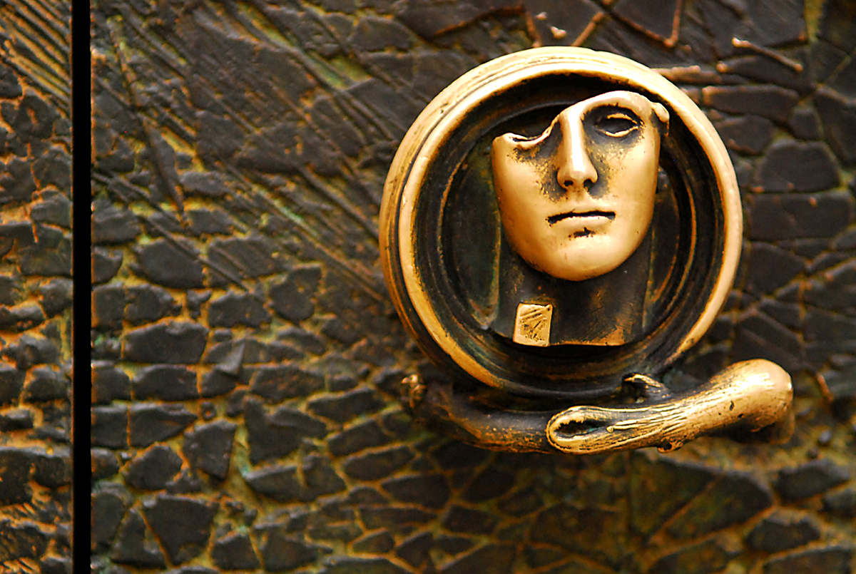 Head from Warszawa