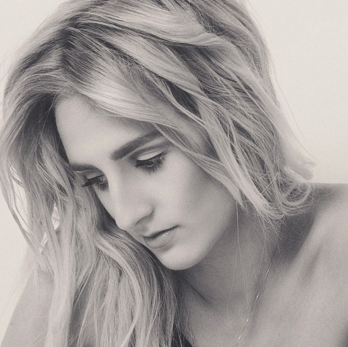 ..and from your lips she drew the Hallelujah