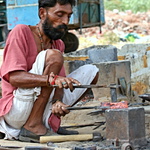 Pouliční kovář-Ahmadabád Indie