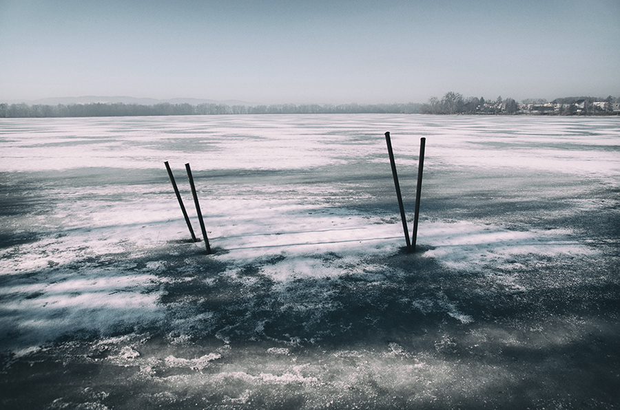 zamrzlý rybník ...