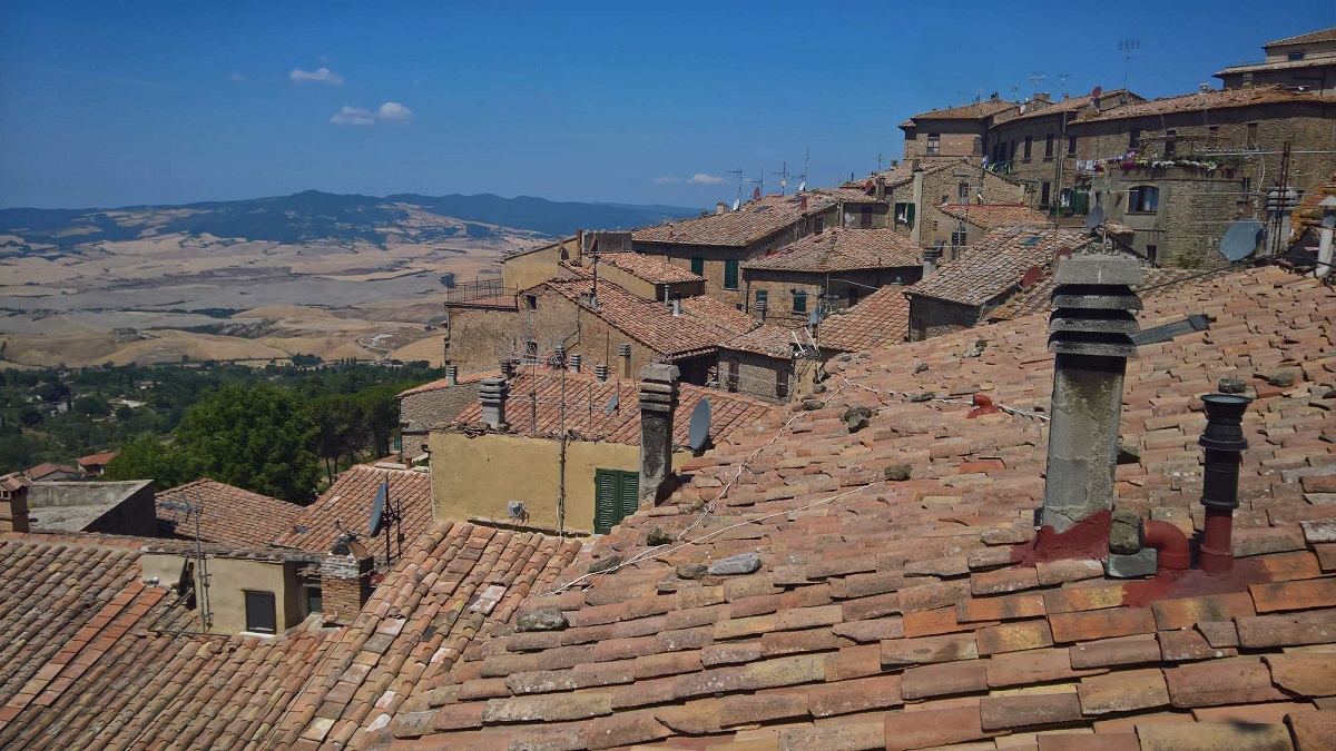 Střechy města Voltera