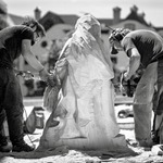 v prachu zrodená ..