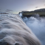 ..teorie říká: 'když tvé fotky nejsou dost dobré, nejsi dost blízko.' Dettifoss, 14mm, bez ořezu.