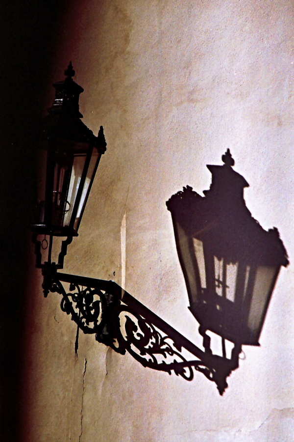 lampa a stín