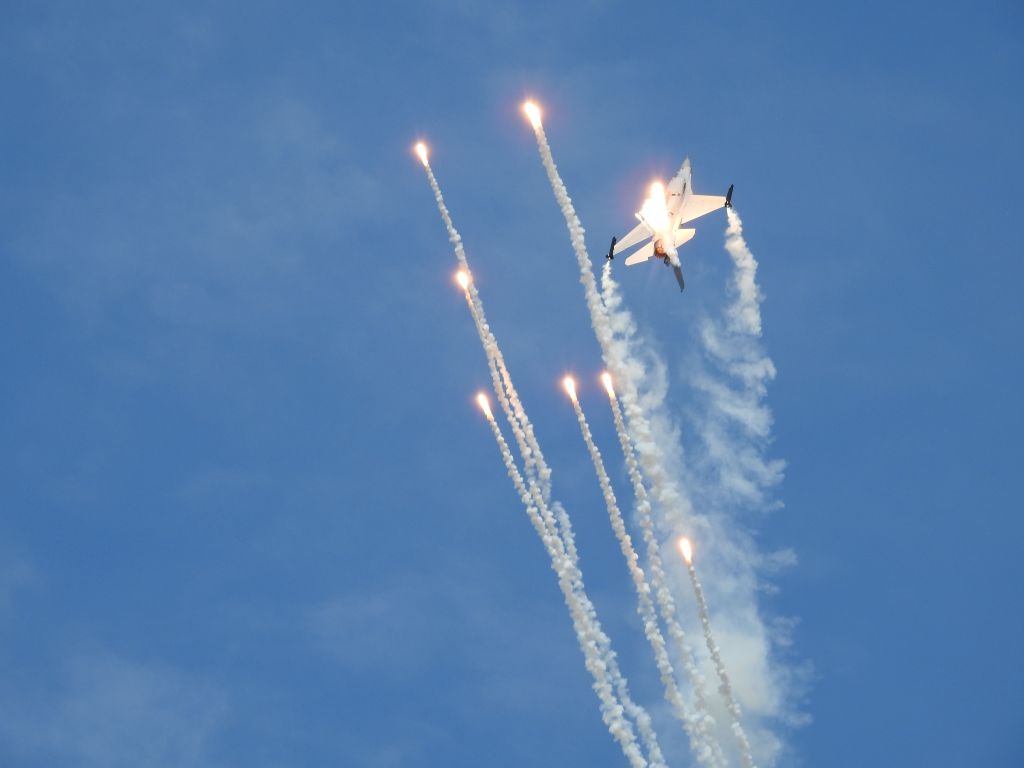 Tak kde je ta raketa ?