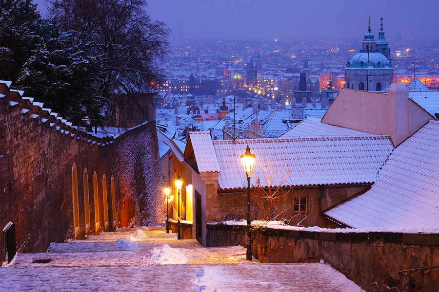 Zasněžené Nové zámecké schody