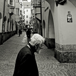 Stařec s perspektivou