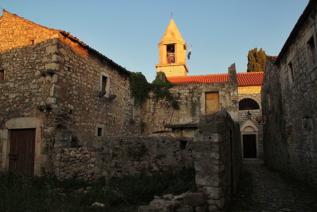 Uličkami Sukošanu