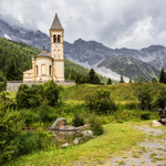 Kostelík v Dolomitech.