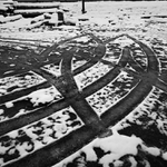 Na továrním dvoře