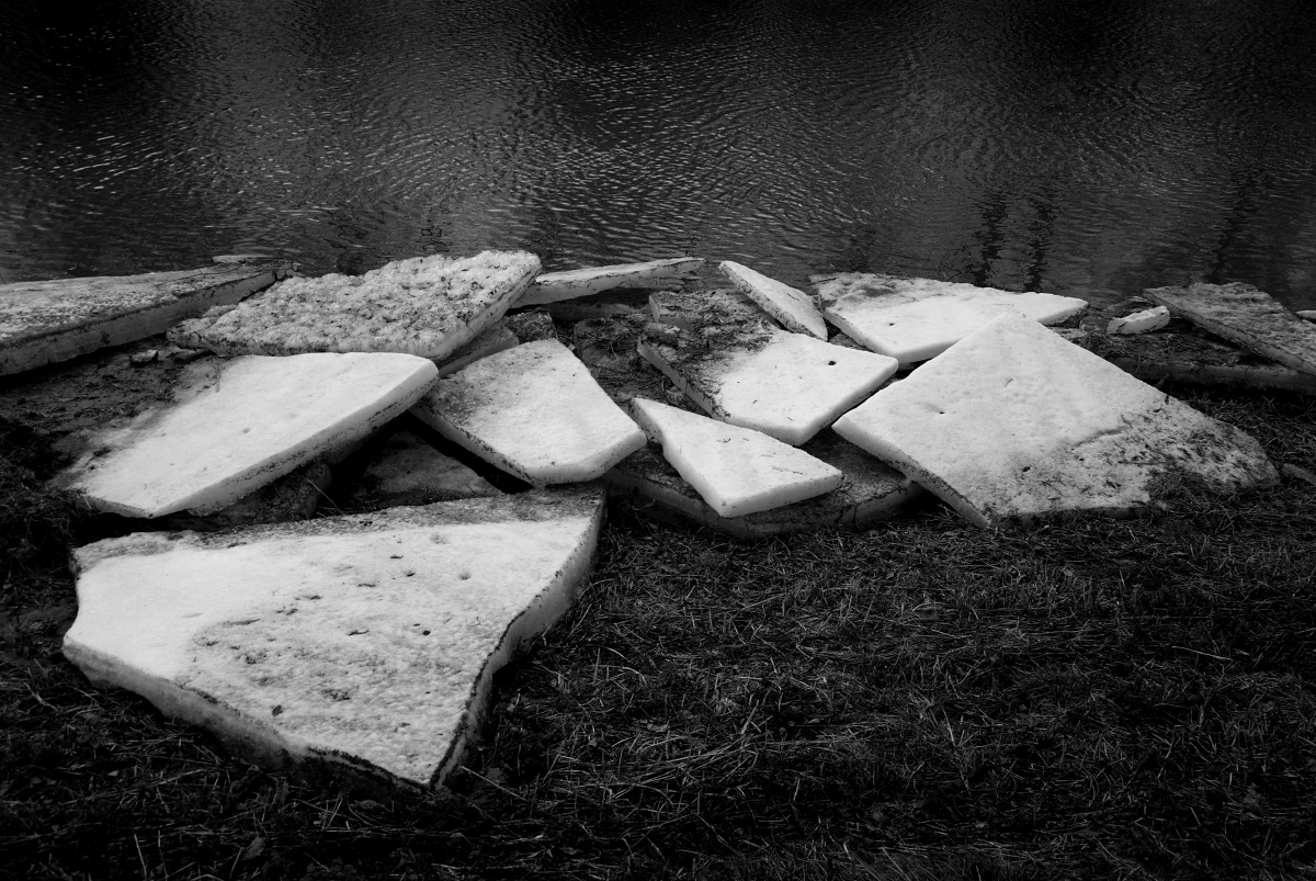 Kde ty loňský ledy jsou !