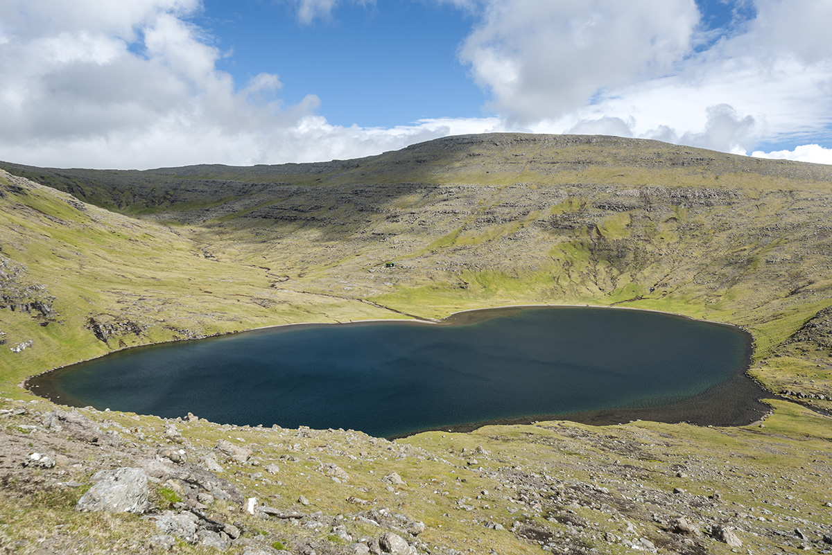 ..tak co, chtěli byste bydlet v tý chatce?..