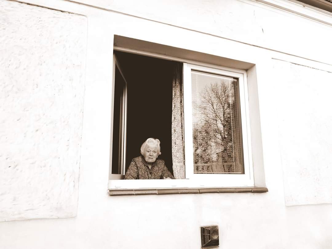 Babička
