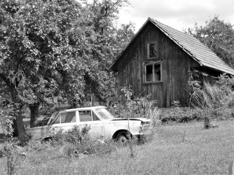 houm, svít, houm...